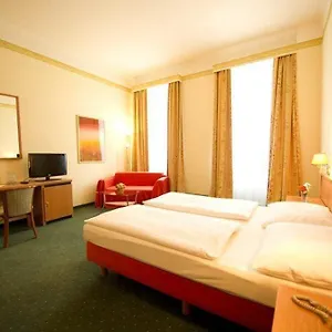 Allegro 3*, Vienna Austria